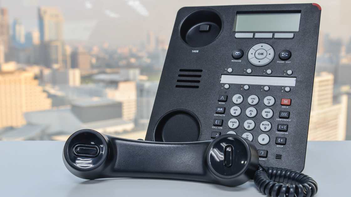 How to Set Up a Business Phone Line