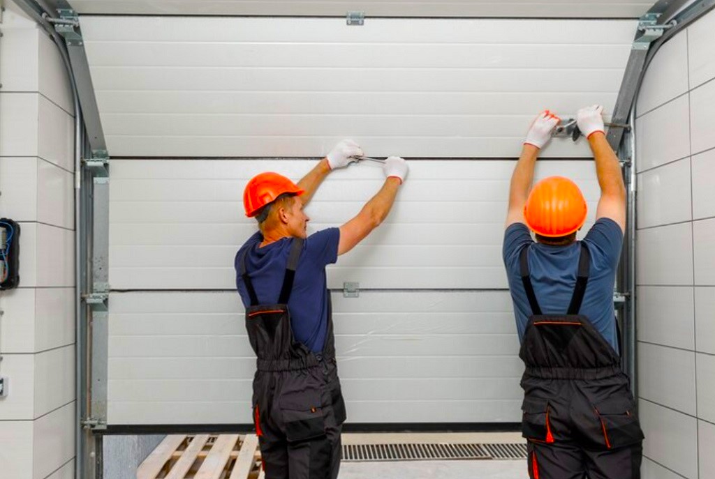 How to properly maintain your garage door